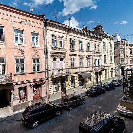 Modern Apartment Lviv Exterior photo