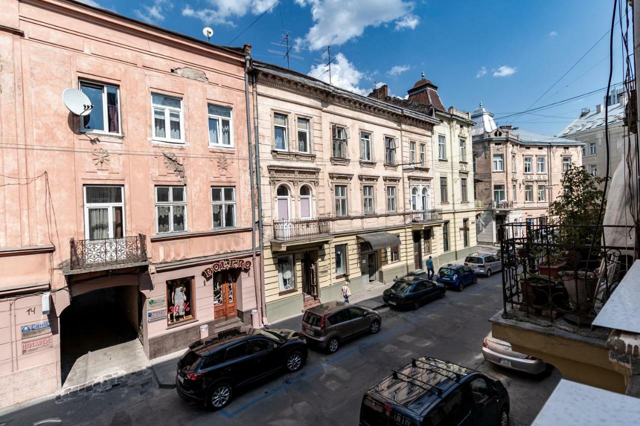 Modern Apartment Lviv Exterior photo